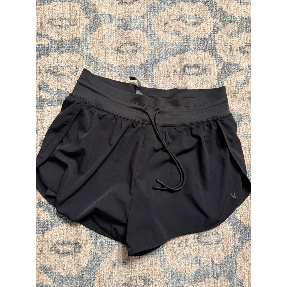 Vuori Daily Speed Shorts Seize Large Black Excellent Condition No Flaws